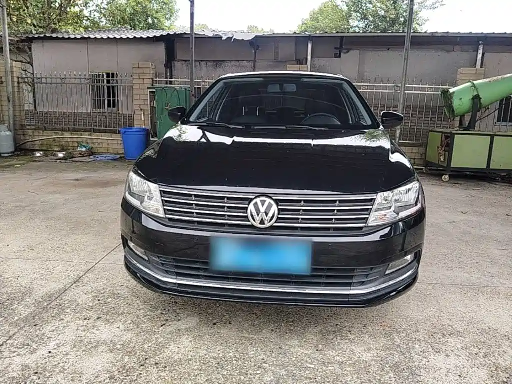 Volkswagen Lavida — миниатюра 3