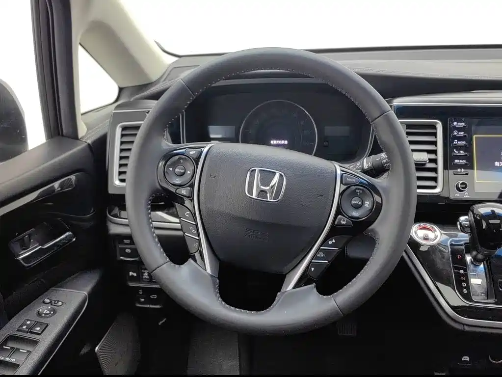 Honda Elysion — миниатюра 13