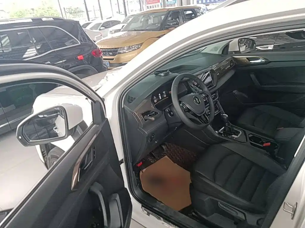 Volkswagen Tharu — миниатюра 16