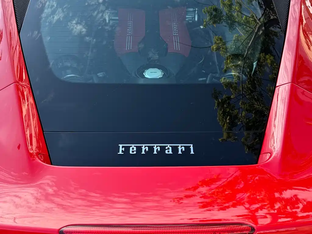 FERRARI 488