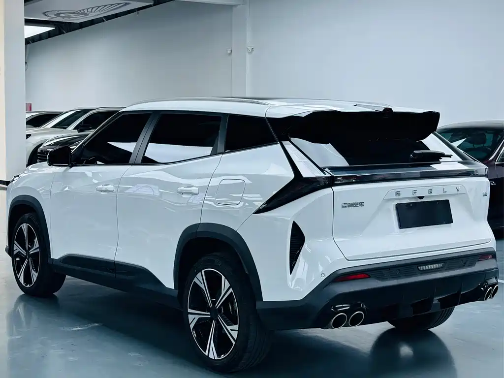 Geely Boyue — миниатюра 13