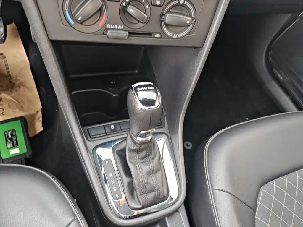 Skoda Rapid — миниатюра 14