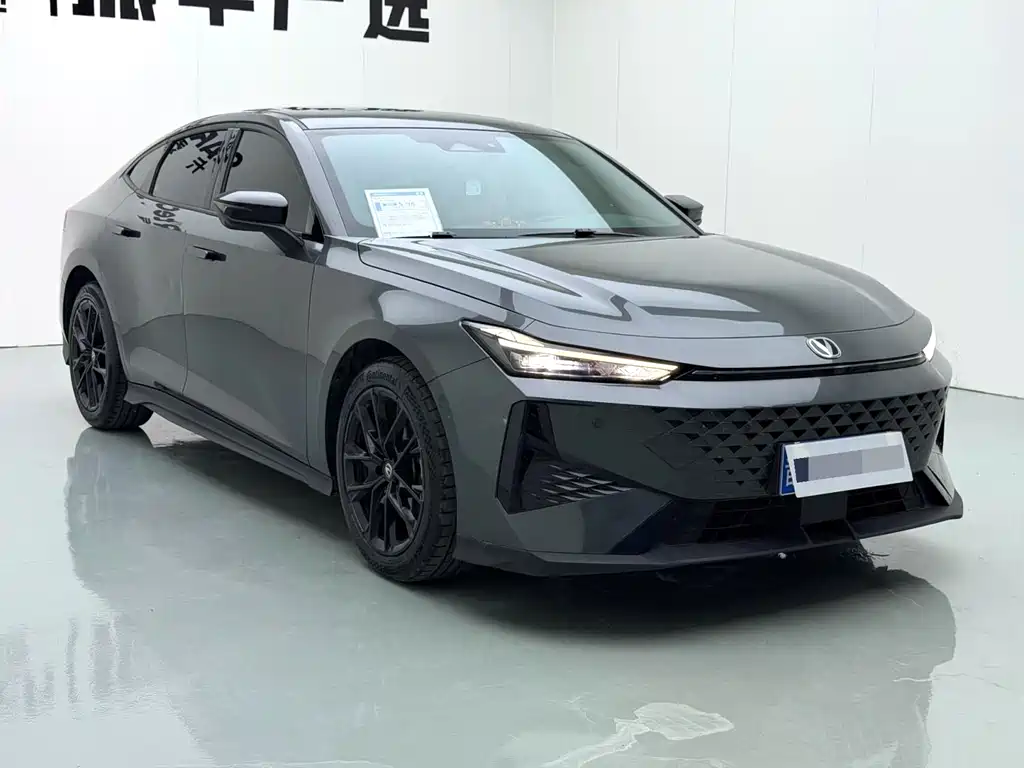 Changan UNI-V — миниатюра 3