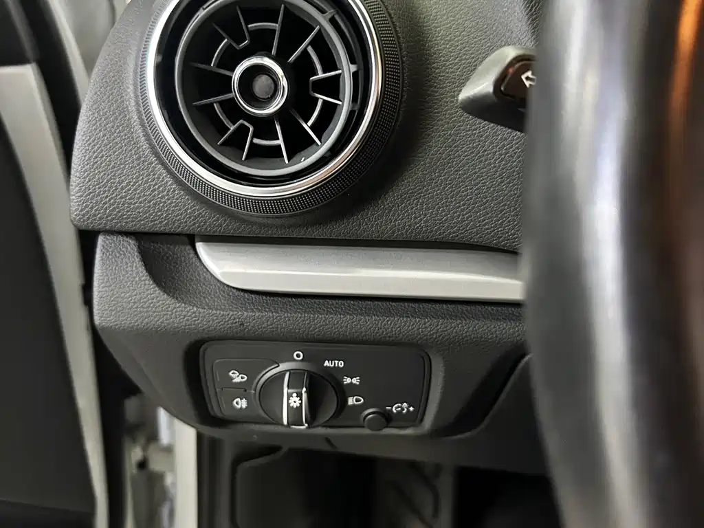 Audi A3 — миниатюра 12