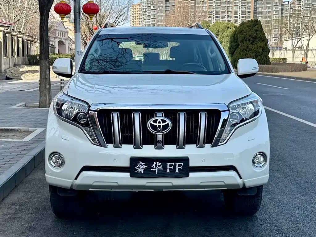 Toyota Land Cruiser Prado 2016 3.5L AT VX NAVI
