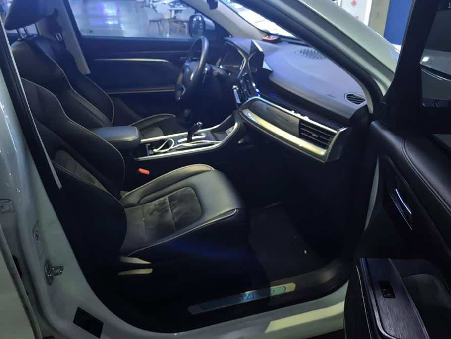 Haval Haval H6 1.5 л 2022 г. Белый, пробег 24000 км