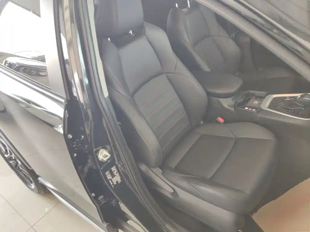 Toyota Wildlander New Energy — миниатюра 25