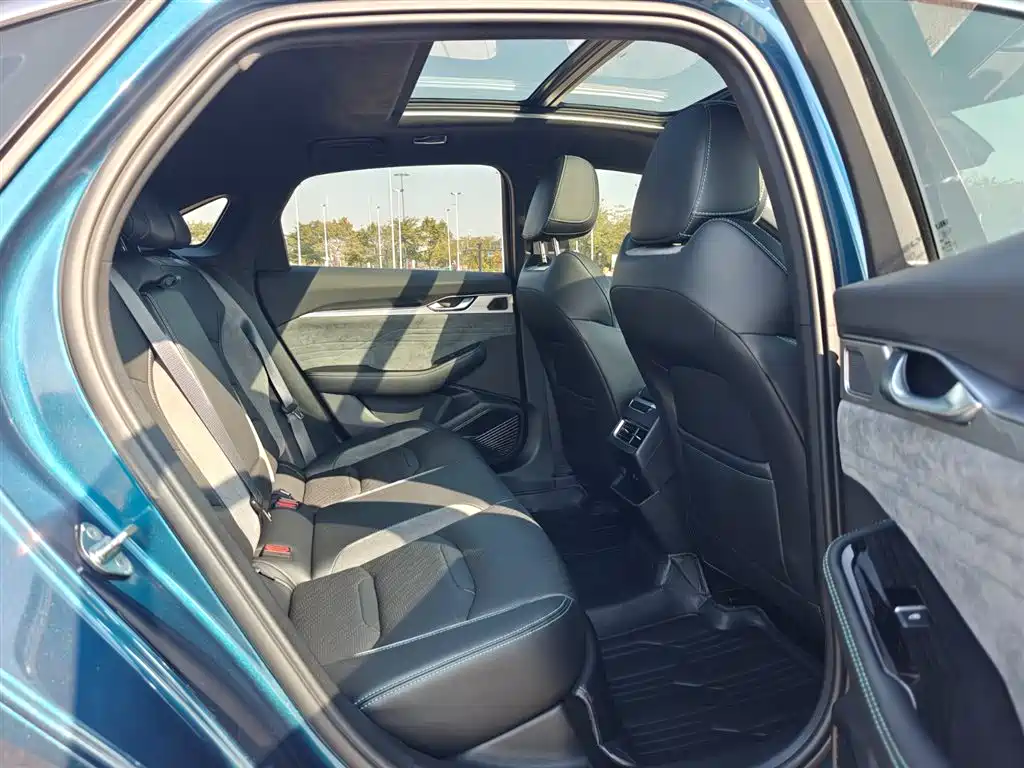 GEELY AUTOMOBILE XINGRUI