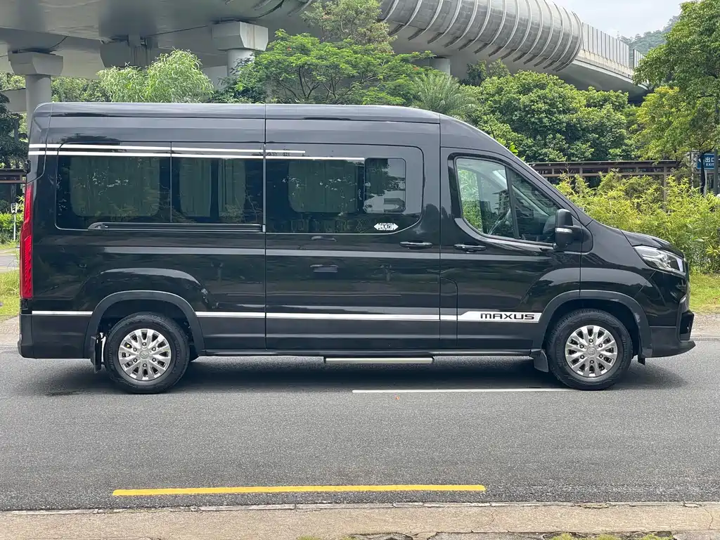 Maxus V90 — миниатюра 3