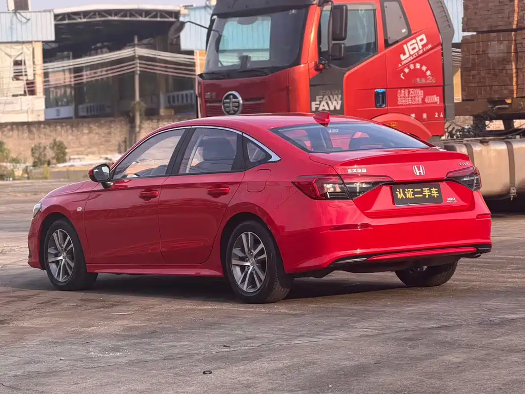 Honda Civic — миниатюра 18