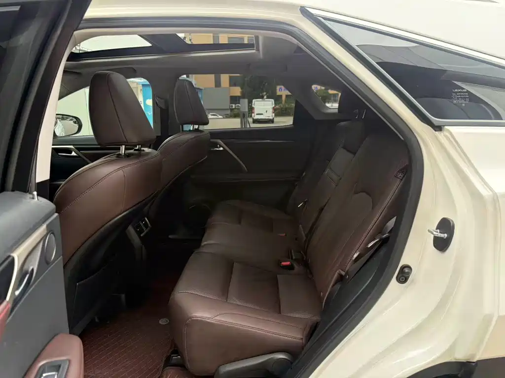 Lexus RX — миниатюра 7