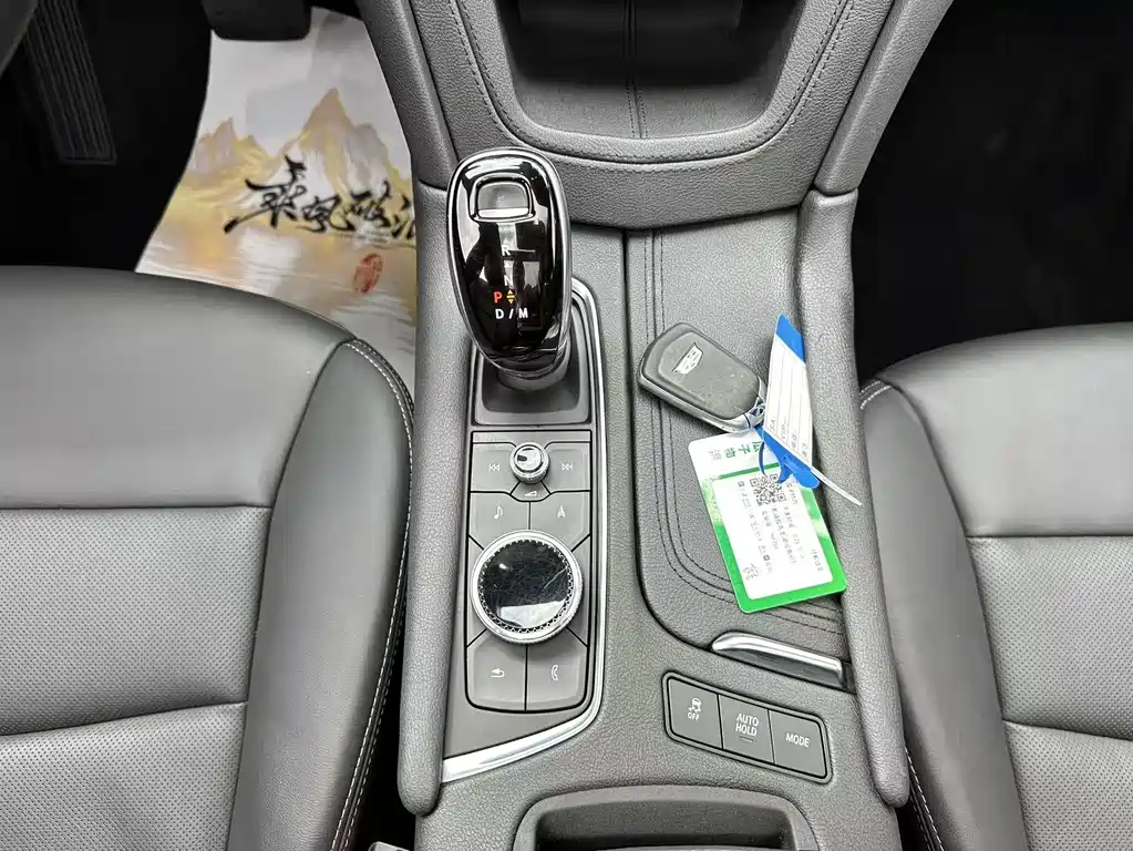 Cadillac XT5 — миниатюра 14