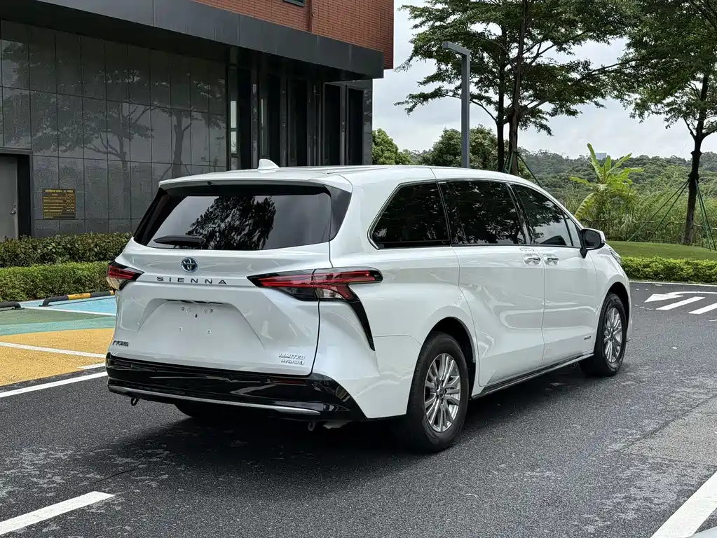Toyota Sienna — фотографии объявления, Фото 12