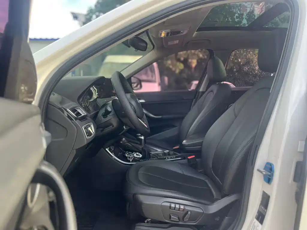 BMW X1 — миниатюра 4