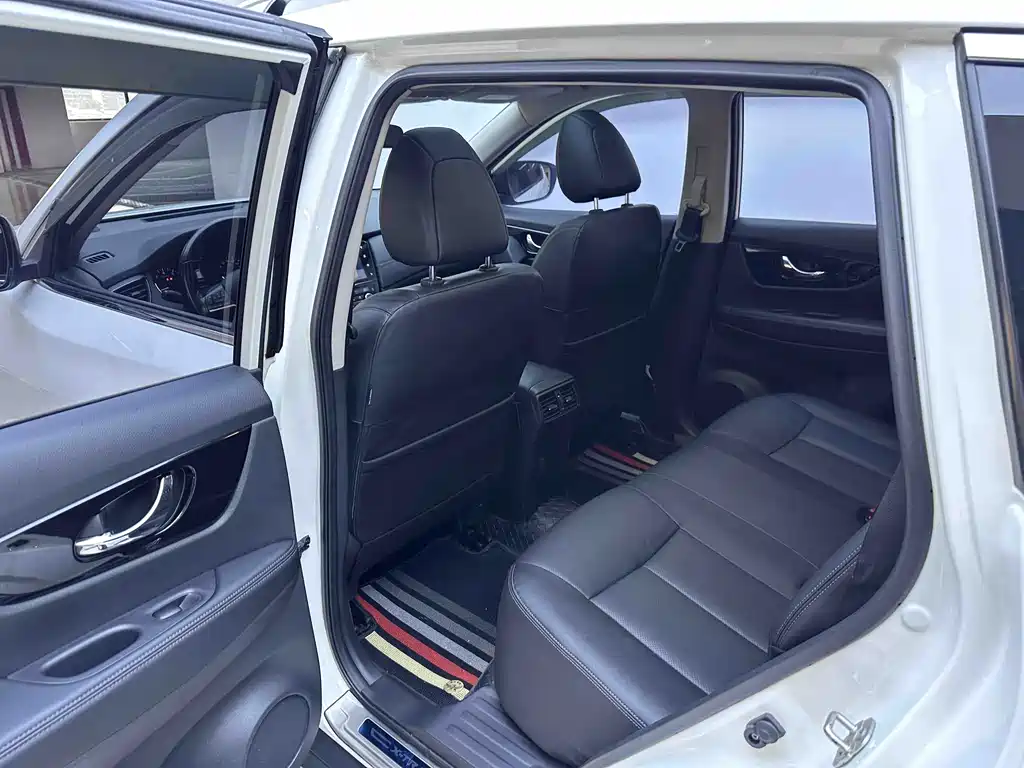 Nissan X-Trail 2022 2.0L