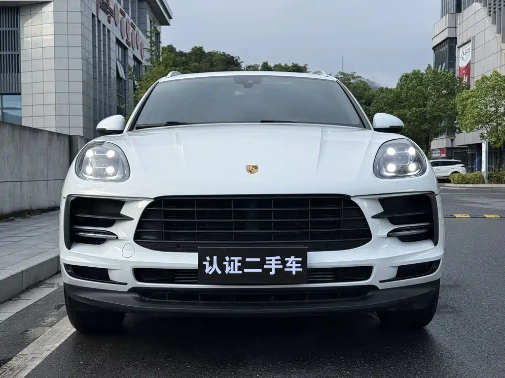 Porsche Macan — миниатюра 2