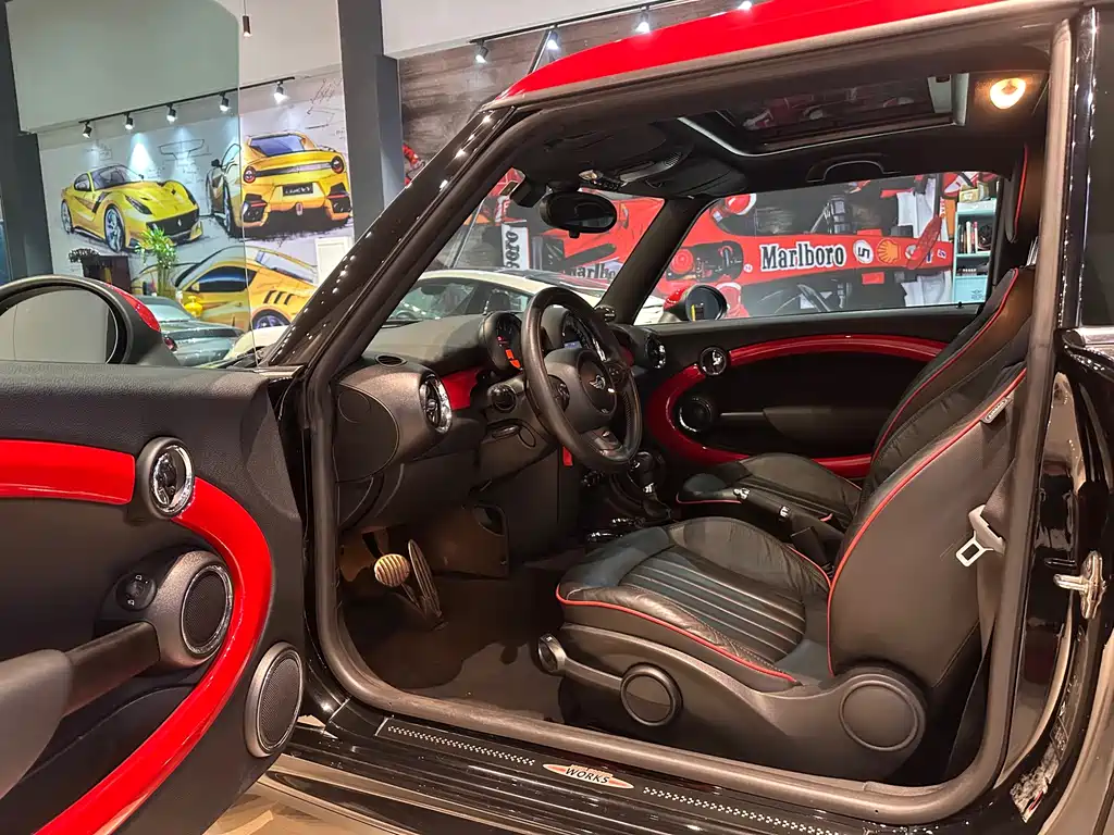 MINI Mini JCW Clubman — миниатюра 9