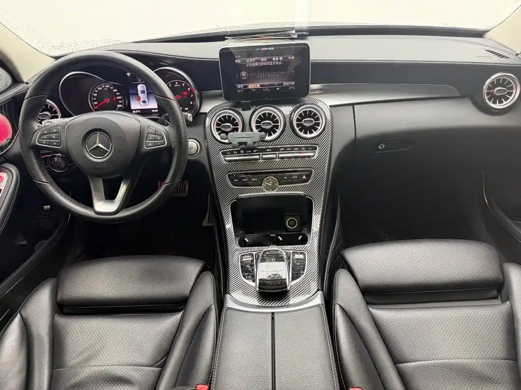 Mercedes-Benz C-Class — миниатюра 4