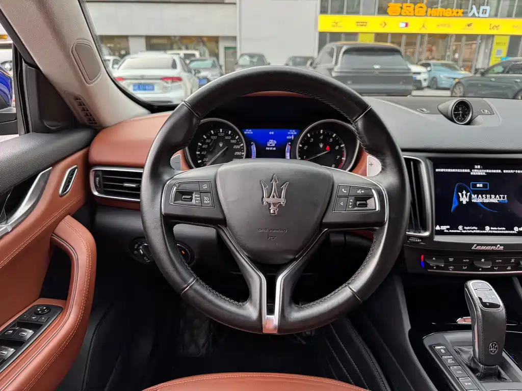 Maserati Levante — миниатюра 14