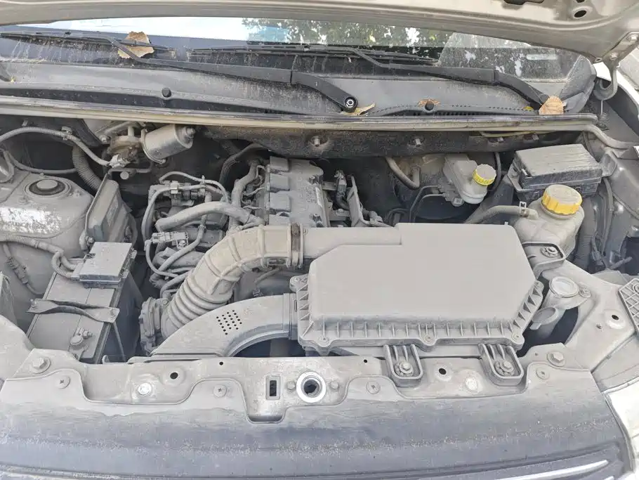 Wuling Hongguang V — миниатюра 10