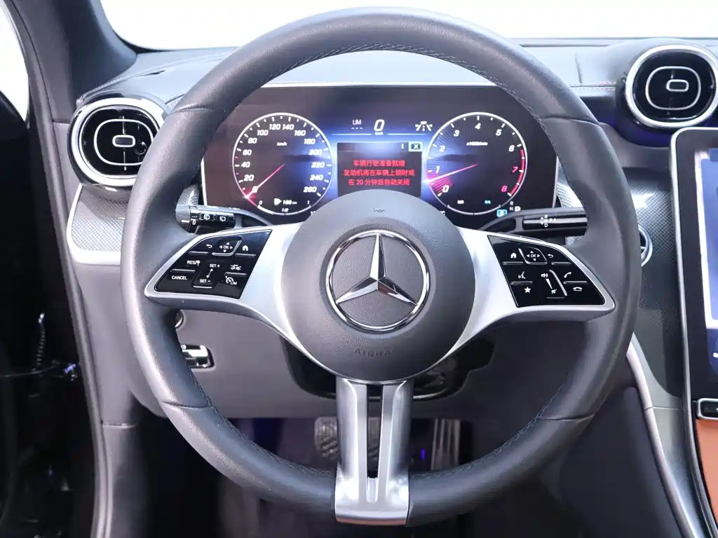 Mercedes-Benz GLC — миниатюра 16