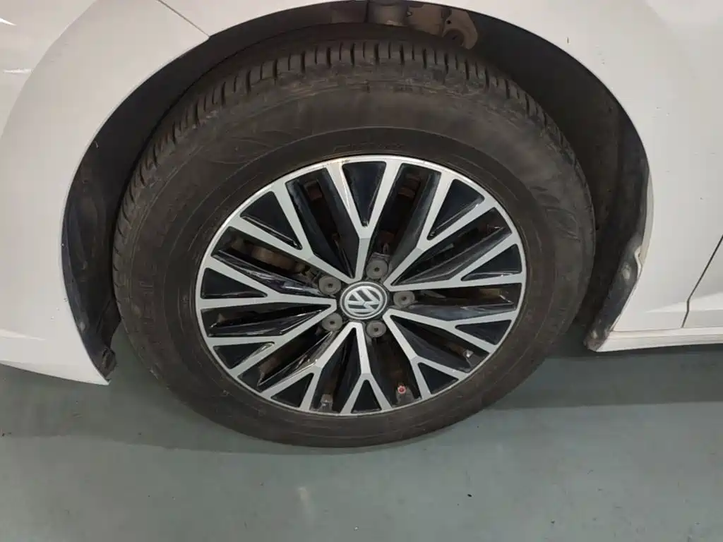 Volkswagen Sagitar — миниатюра 23
