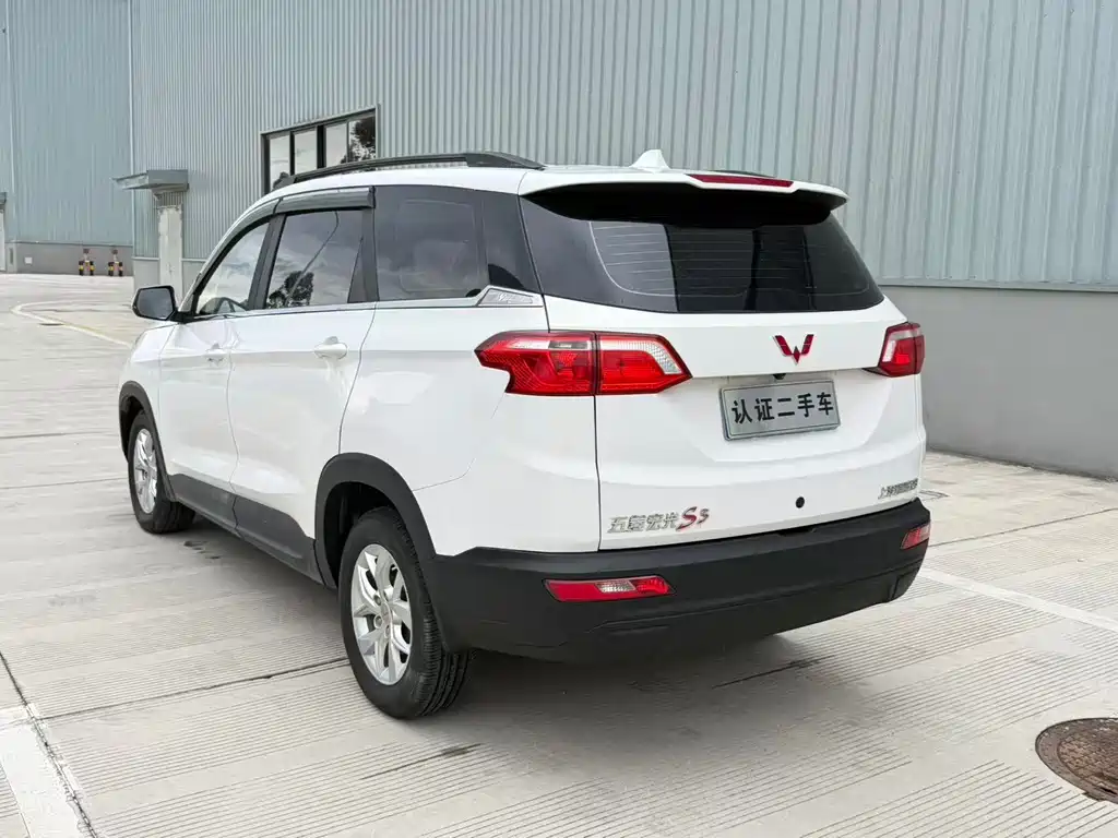 Wuling Hongguang S3 — миниатюра 7