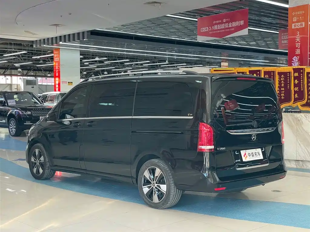 MERCEDES-BENZ V CLASS