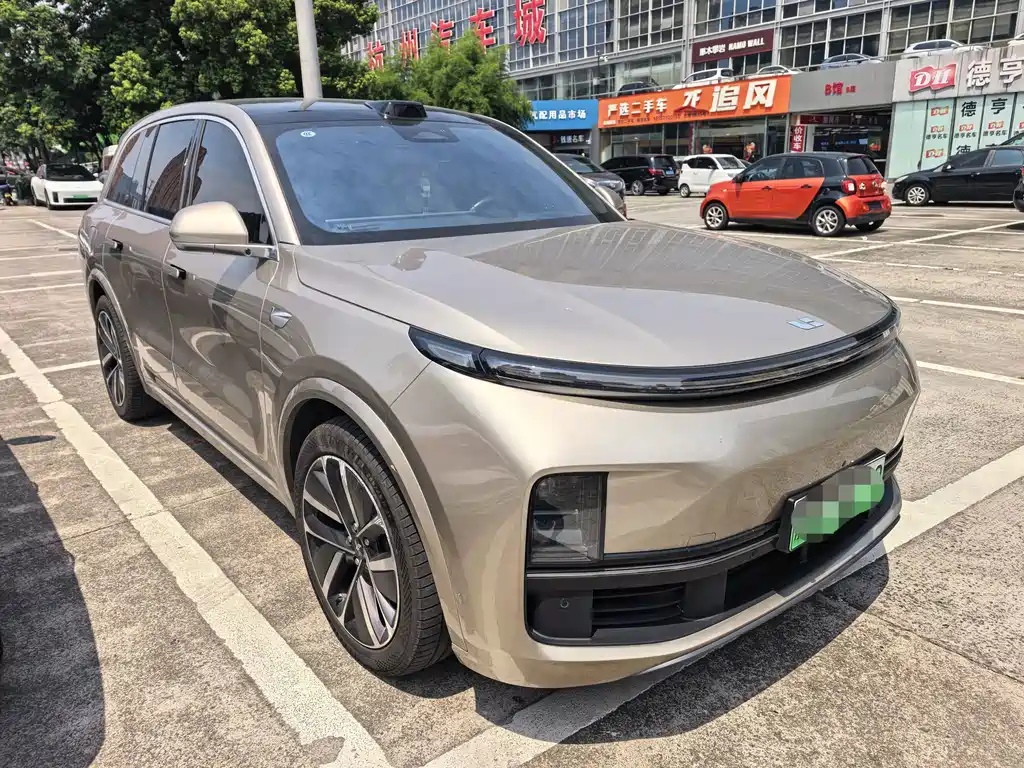 Li Auto Li L8 — миниатюра 3