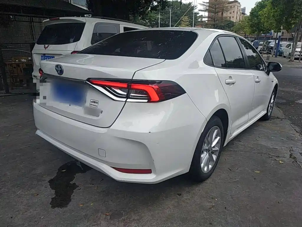 Toyota Corolla — миниатюра 7