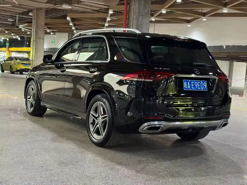 Mercedes-Benz GLE (Import) — миниатюра 9