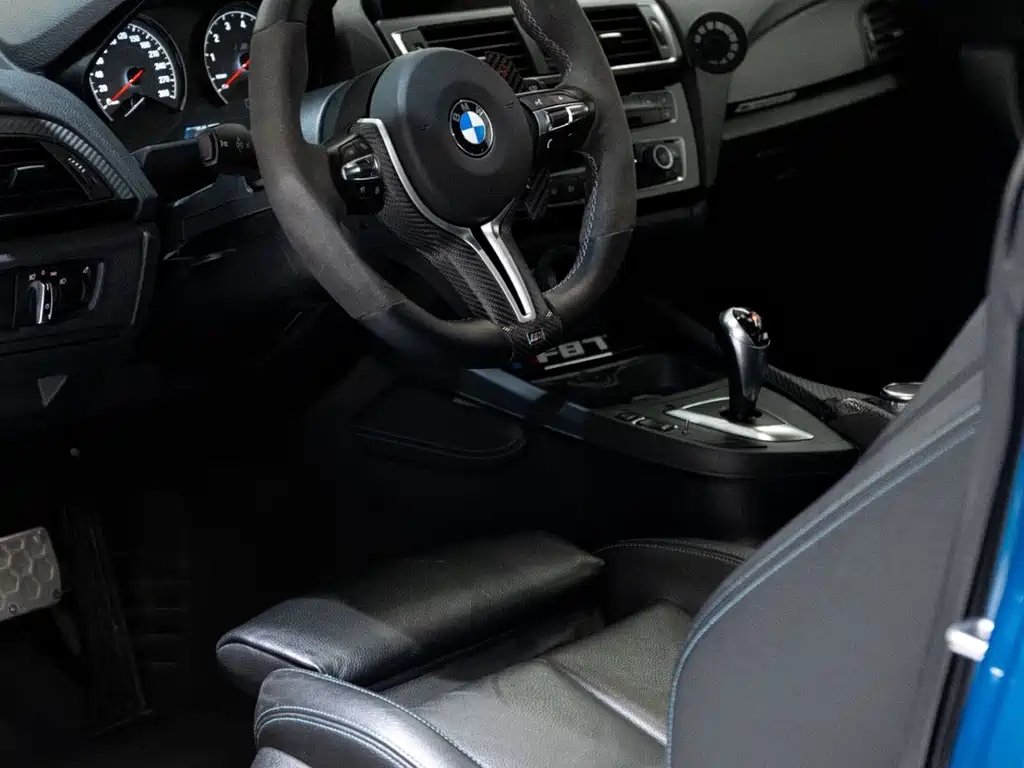 BMW M2 — миниатюра 9