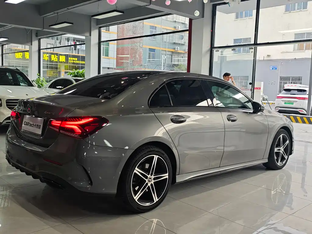 Mercedes-Benz A-Class A 2020 A 220 L 4MATIC Sport