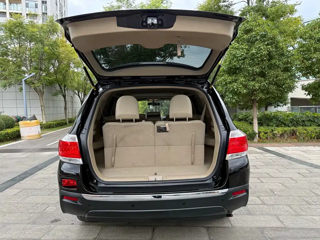 Toyota Highlander — миниатюра 22