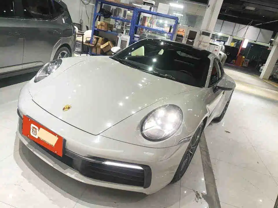 Porsche 911