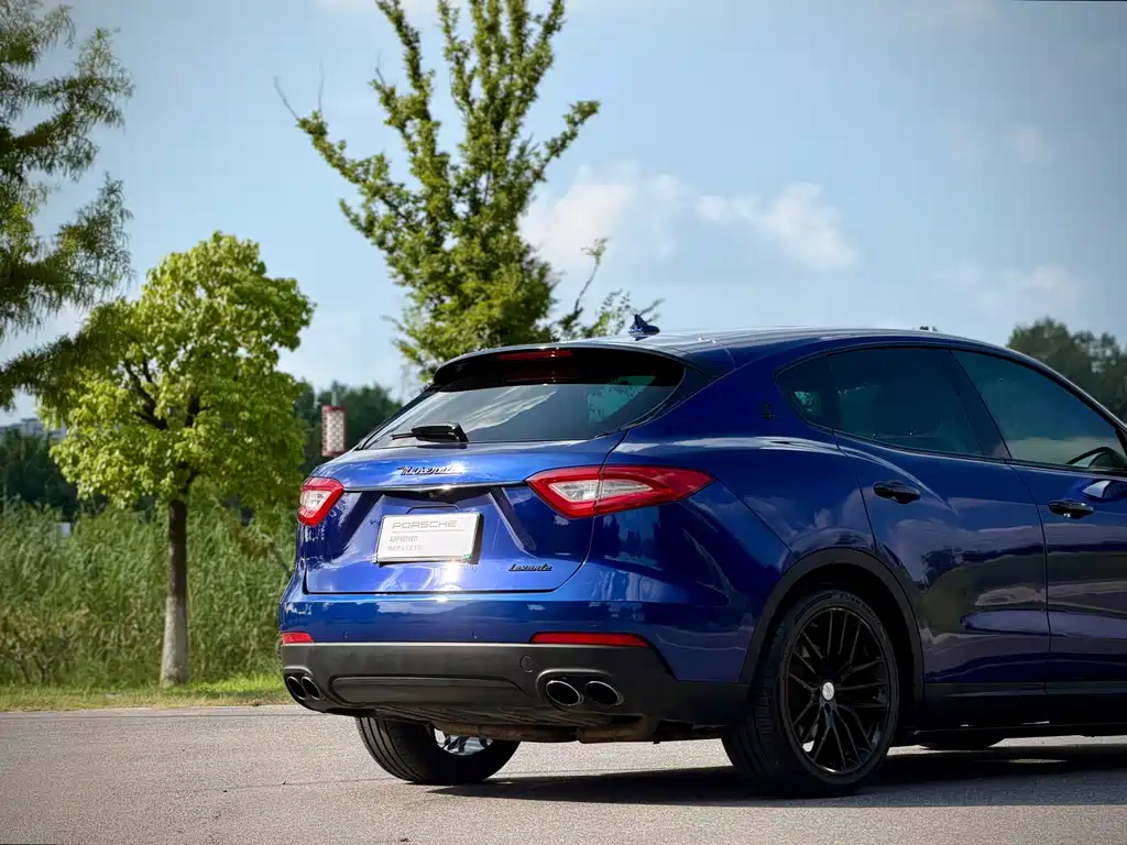 Maserati Levante — миниатюра 10