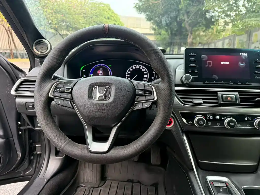 Honda Accord — миниатюра 8