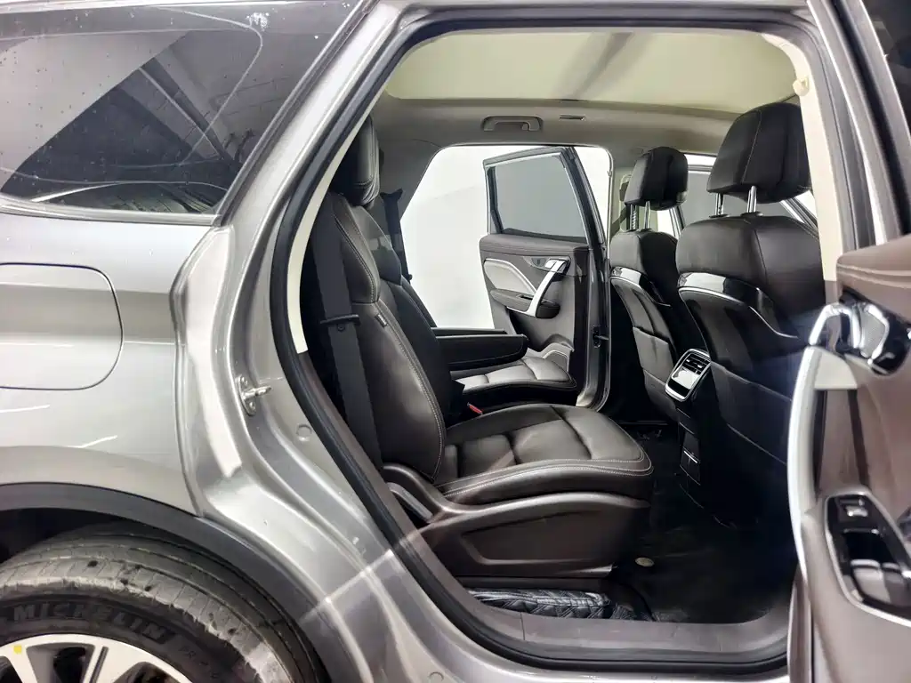 Geely Jia Ji — миниатюра 18