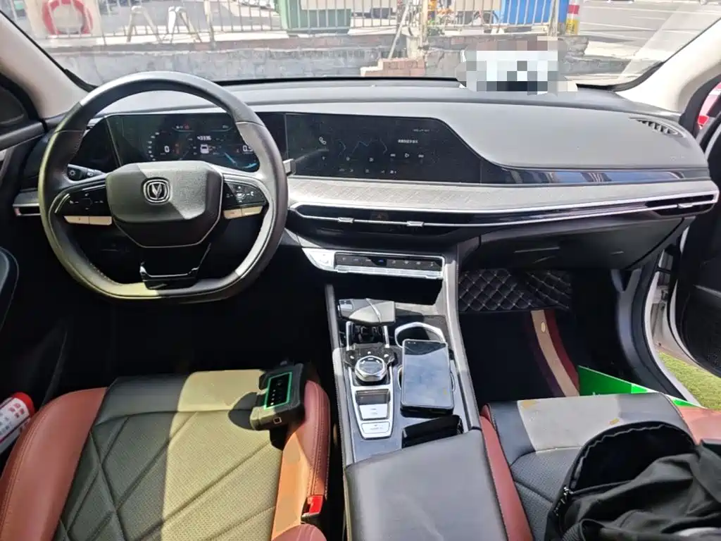 Changan Eado — миниатюра 10