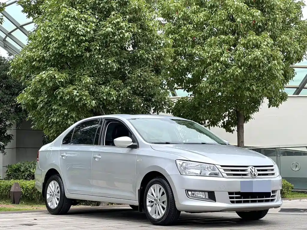 Volkswagen Santana — миниатюра 4