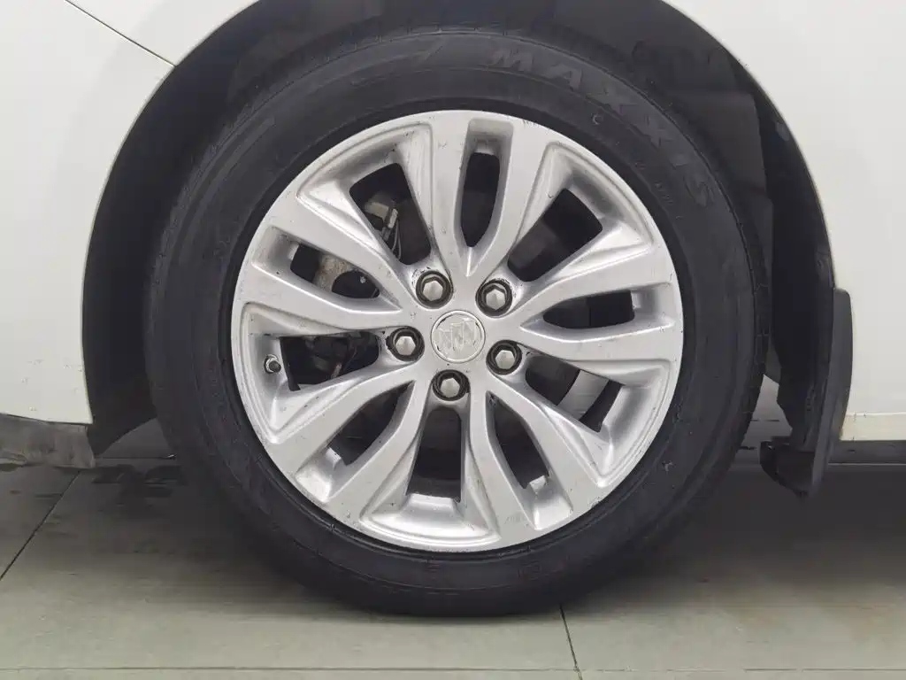 Buick Excelle — миниатюра 17