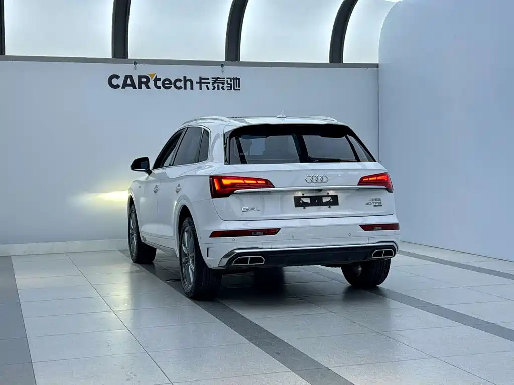 Audi Q5L — миниатюра 4