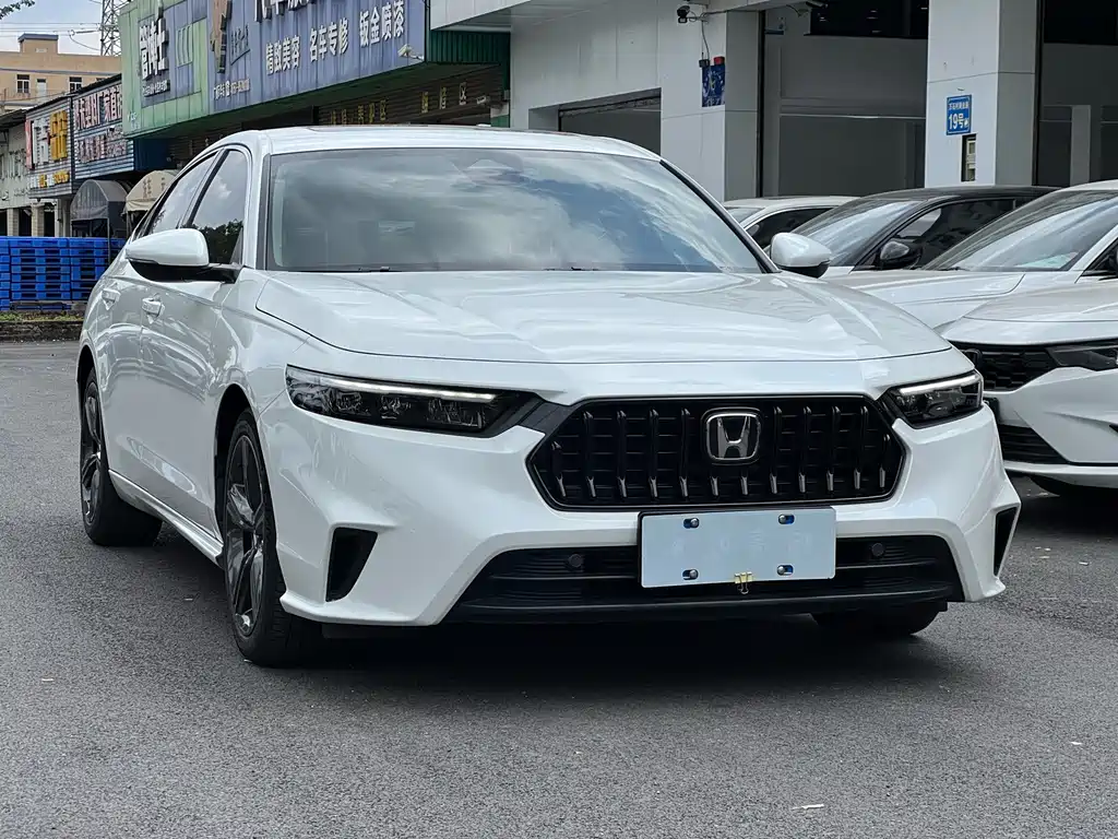 Honda Inspire 2024