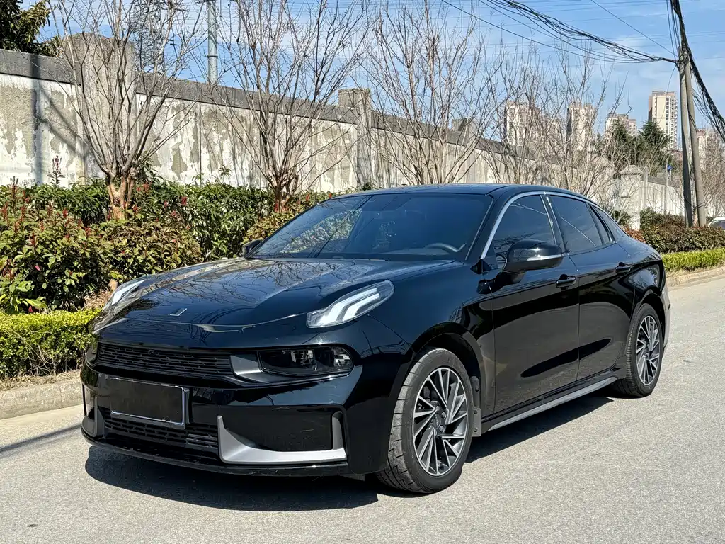 Lynk & Co 03 2019