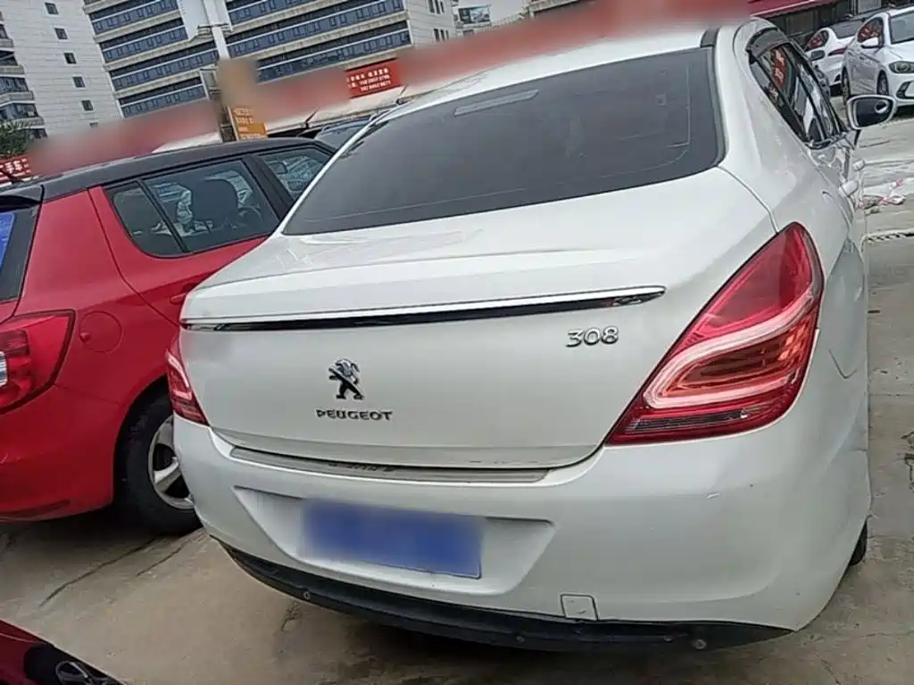 Peugeot 308 — миниатюра 6