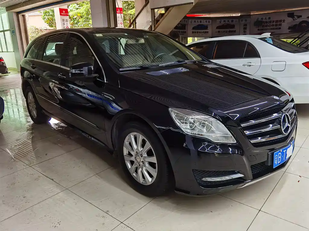 Mercedes-Benz R 2011 R 350 L 4MATIC