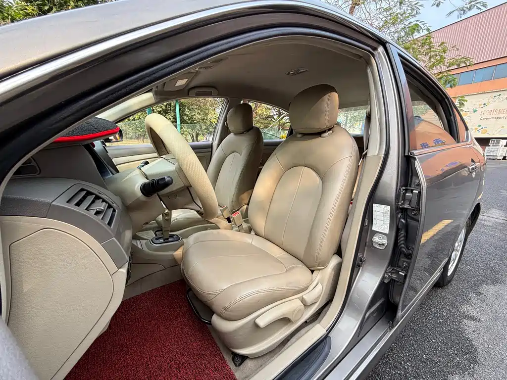 Nissan Sylphy — миниатюра 9