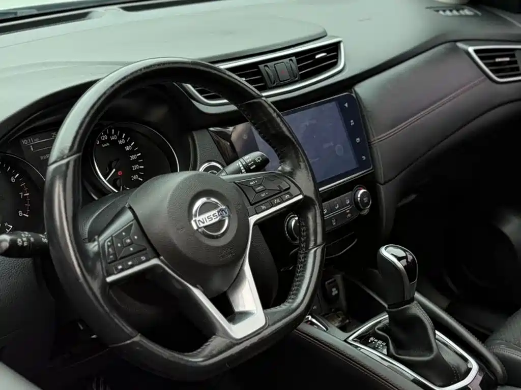 Nissan Qashqai — миниатюра 3