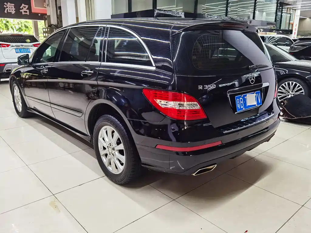 Mercedes-Benz R 2011 R 350 L 4MATIC