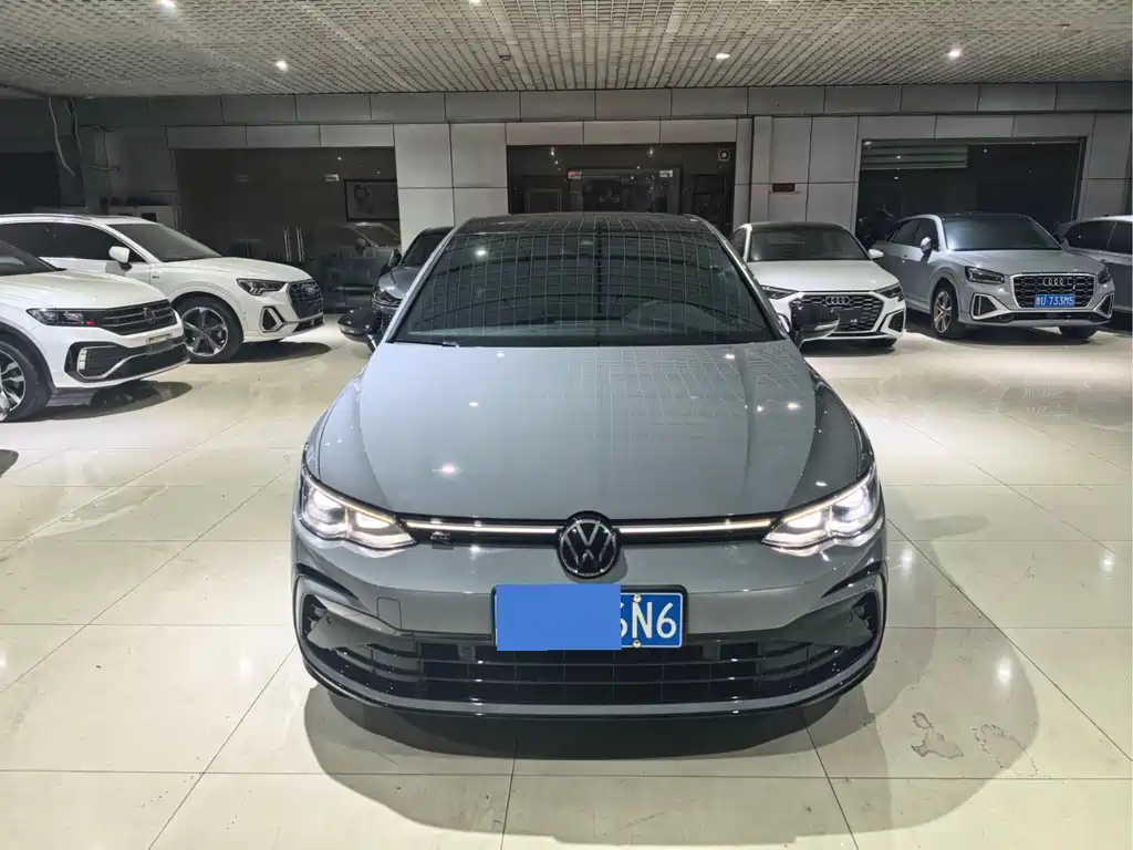 Volkswagen Golf — миниатюра 2